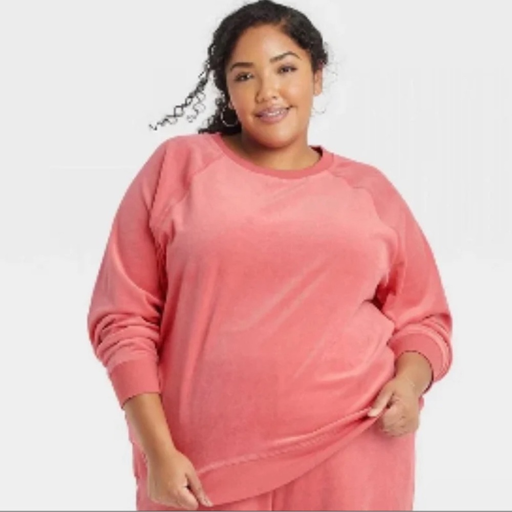 Ava & Viv Velvet Pullover Sweatshirt
